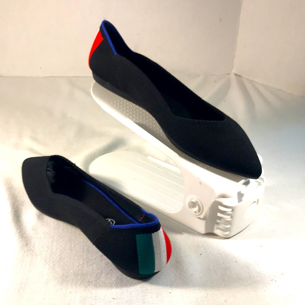 Rothy’s Women’s The Point Black Slip-On Flats with Italian Flag Stripe Heel W7.5